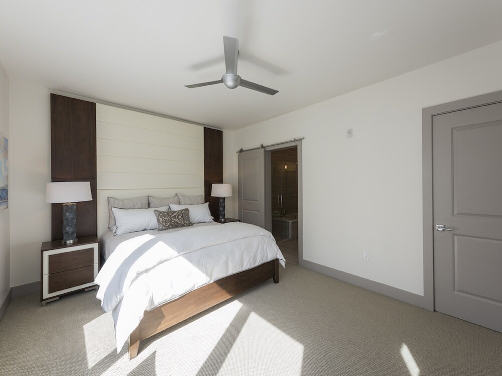 The Pointe - photo 17