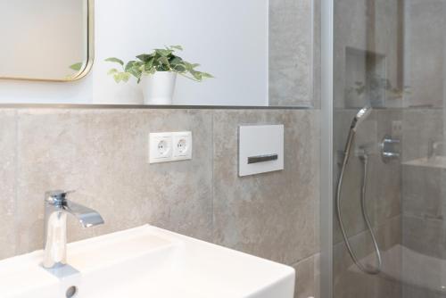 Sturmfrei Suite 3 — 4-Star Luxury Hotel in Scharbeutz, Germany