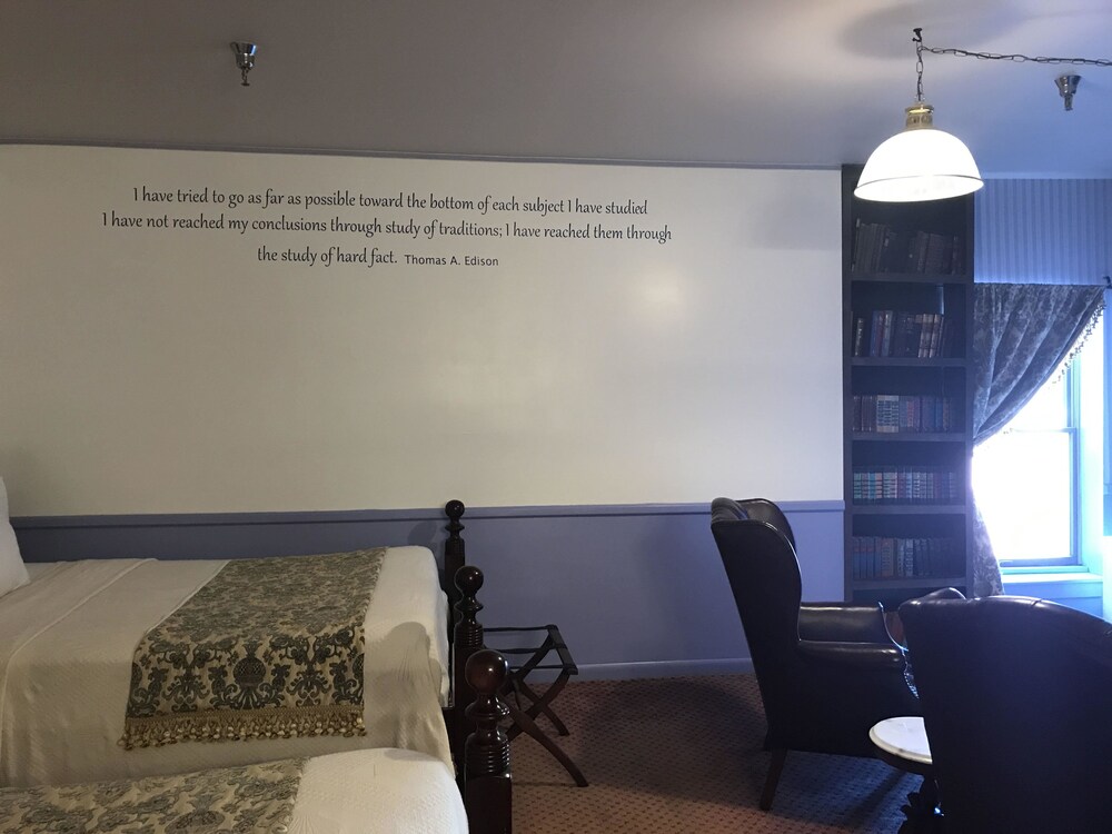The Charles Inn at Vacationland Inns - photo 39
