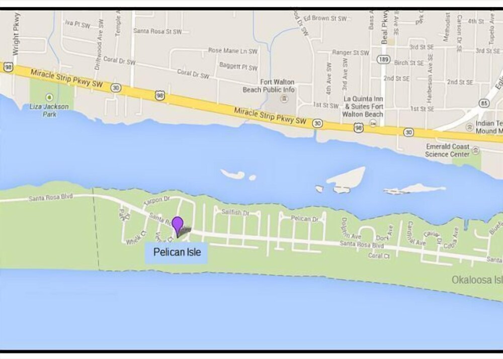 Pelican Isle 215 by RedAwning - photo 3