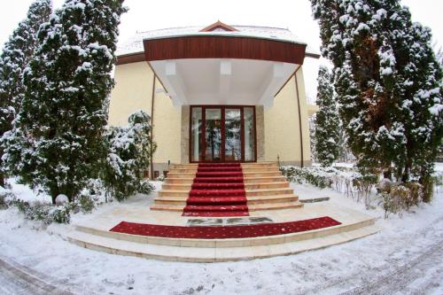 Villa Boierului — Ramnicu Valcea — photo 3