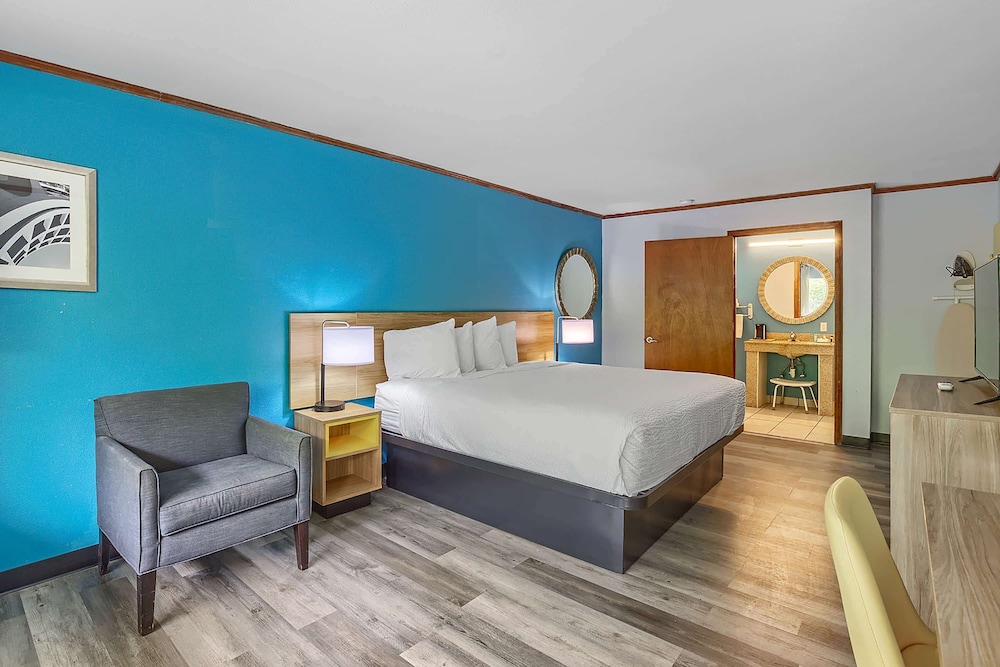 Days Inn by Wyndham Foley — Foley — photo 3