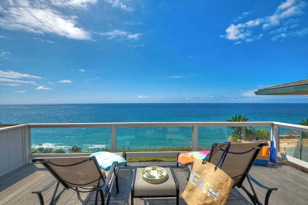 Beachfront Sunset — 4-Star Luxury Hotel in Encinitas, United States