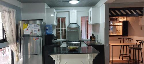 Hilltop Inn — San Isidro — photo 4