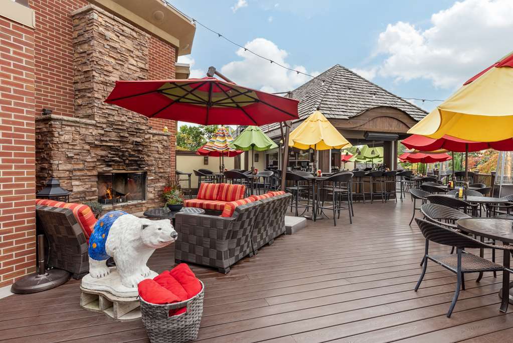 Best Western Plus White Bear Country Inn - photo 4