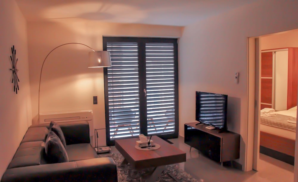 Bluestone Boarding Apartments — 4-Star Luxury Hotel in Duesseldorf, Germany