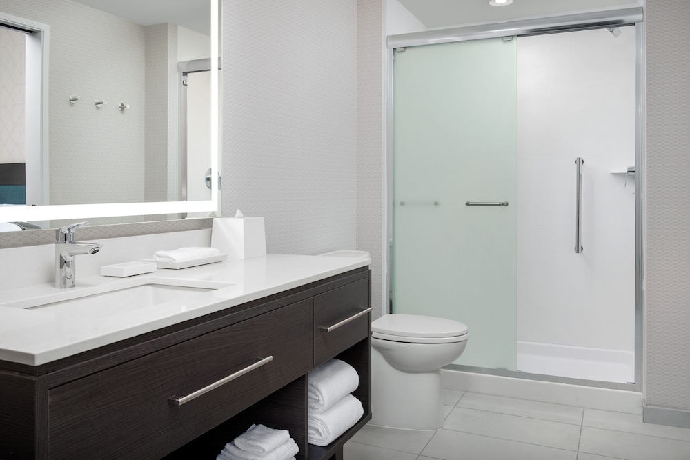 Home2 Suites by Hilton Orlando Southeast Nona - photo 25