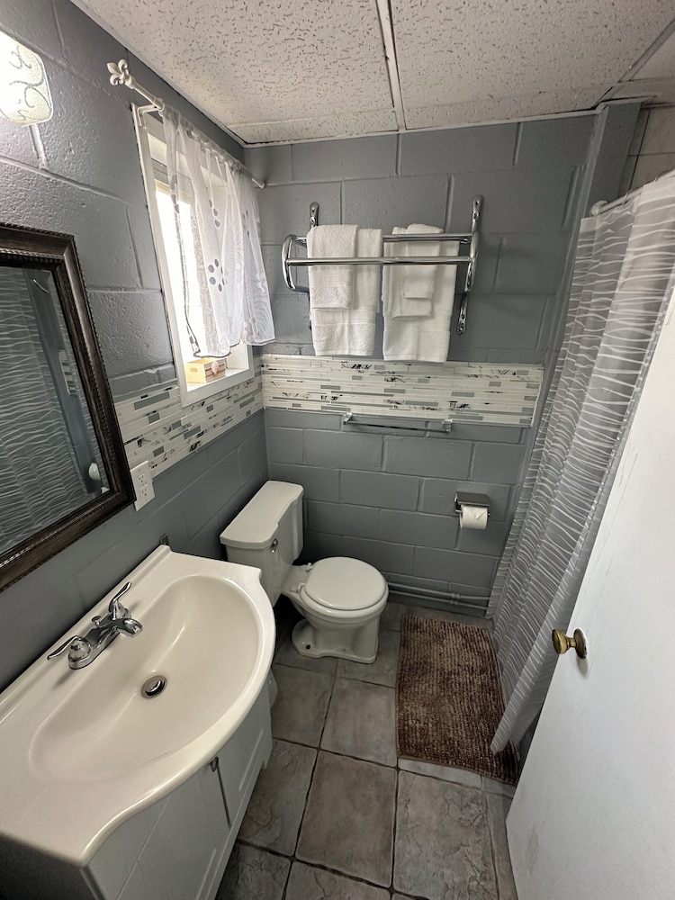 Old Orchard Beach Motel - photo 15