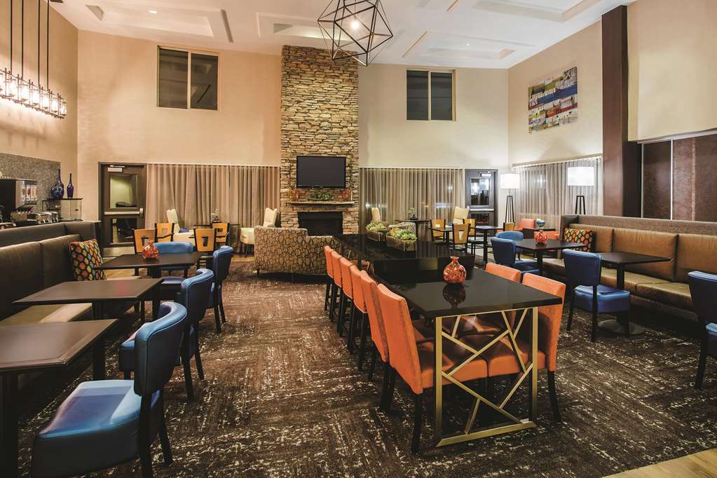 La Quinta Inn & Suites by Wyndham Ely - photo 31