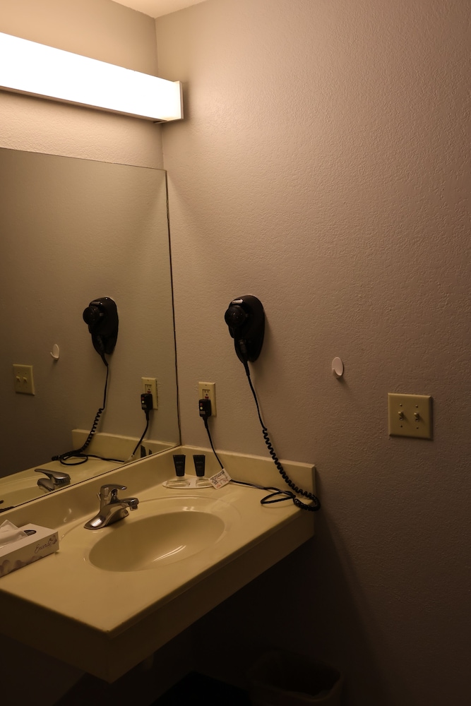 Namaste Inn & Suites Dawsonville - photo 18