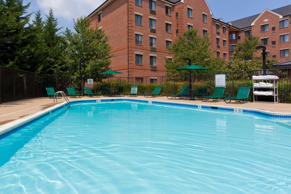 Staybridge Suites Tysons McLean by IHG - photo 22