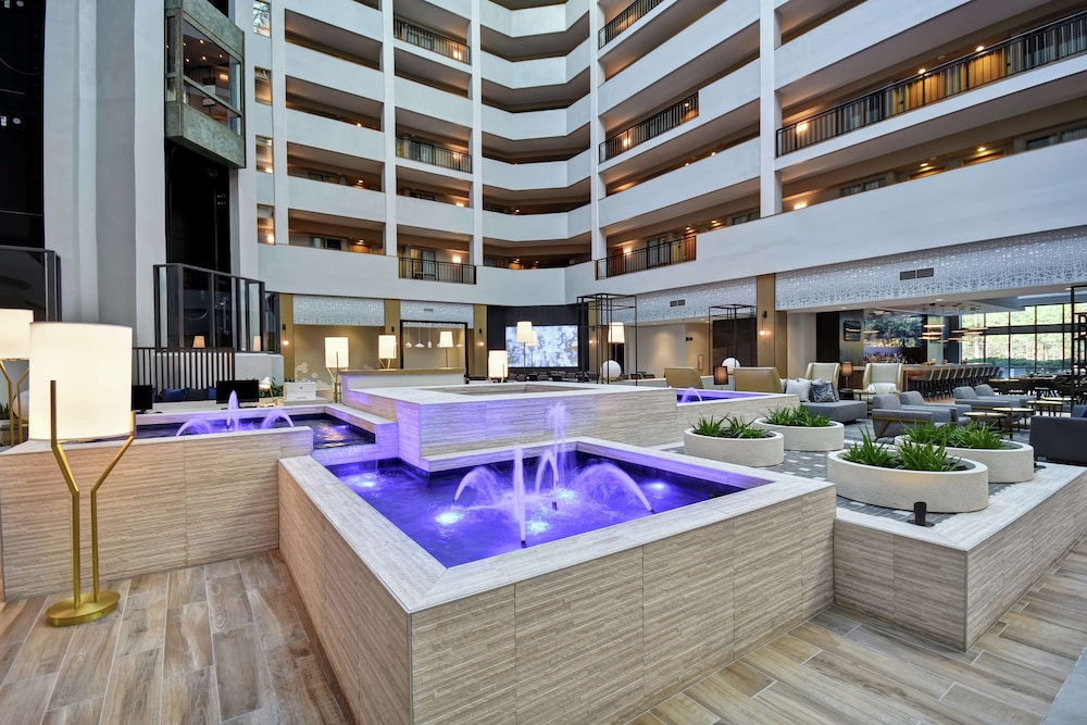 Embassy Suites by Hilton Raleigh Durham Research Triangle - photo 9