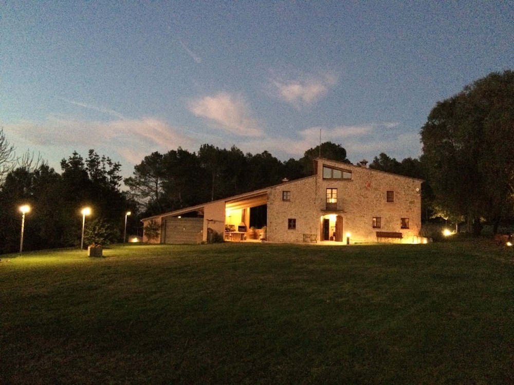 Modern Mansion In Pontos With Private Swimming Pool — Pontos