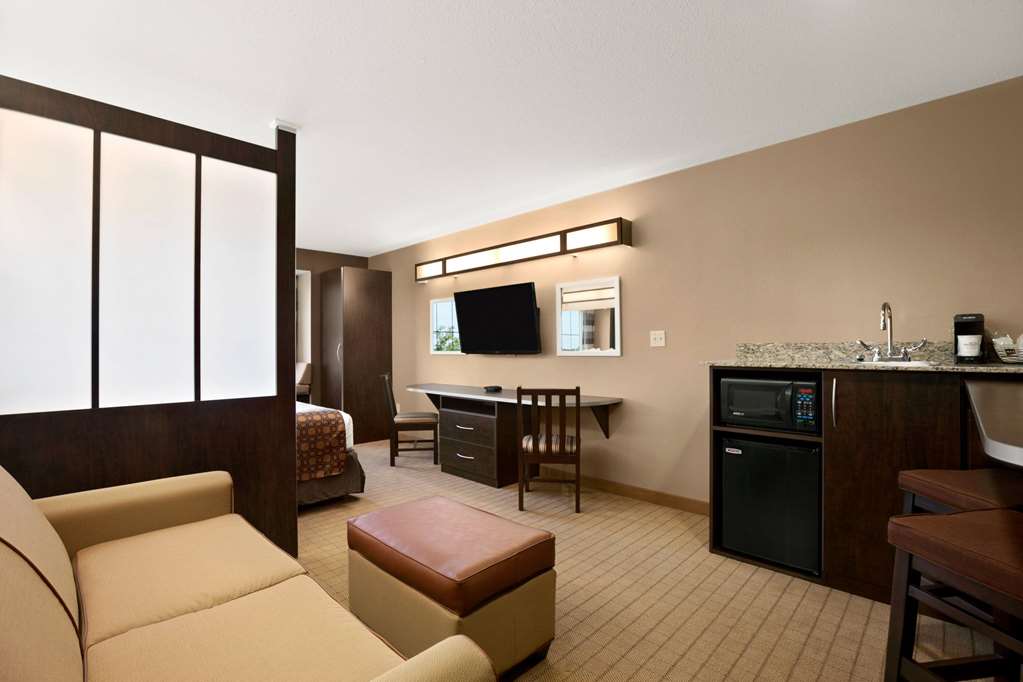 Microtel Inn & Suites by Wyndham St Clairsville Wheeling - photo 19
