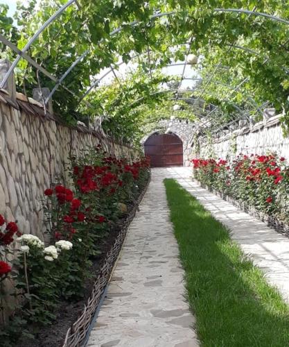 Château Fort de Manavi Boutique Hotel