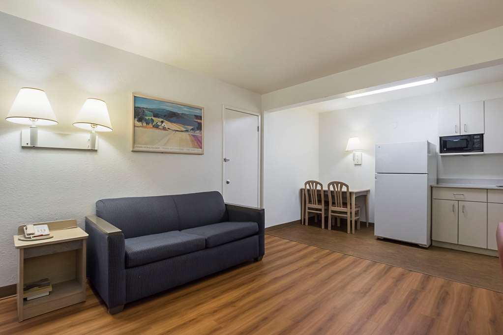 Motel 6 Rochester MN - photo 6