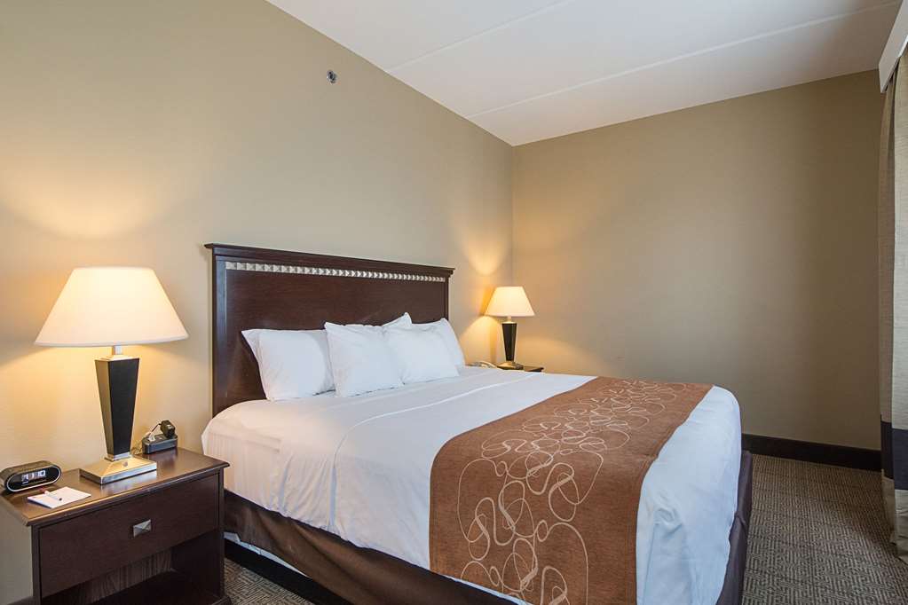 Comfort Suites Beachside - photo 15