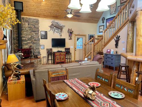 Casa_De_Cerezas in Ruidoso, United States