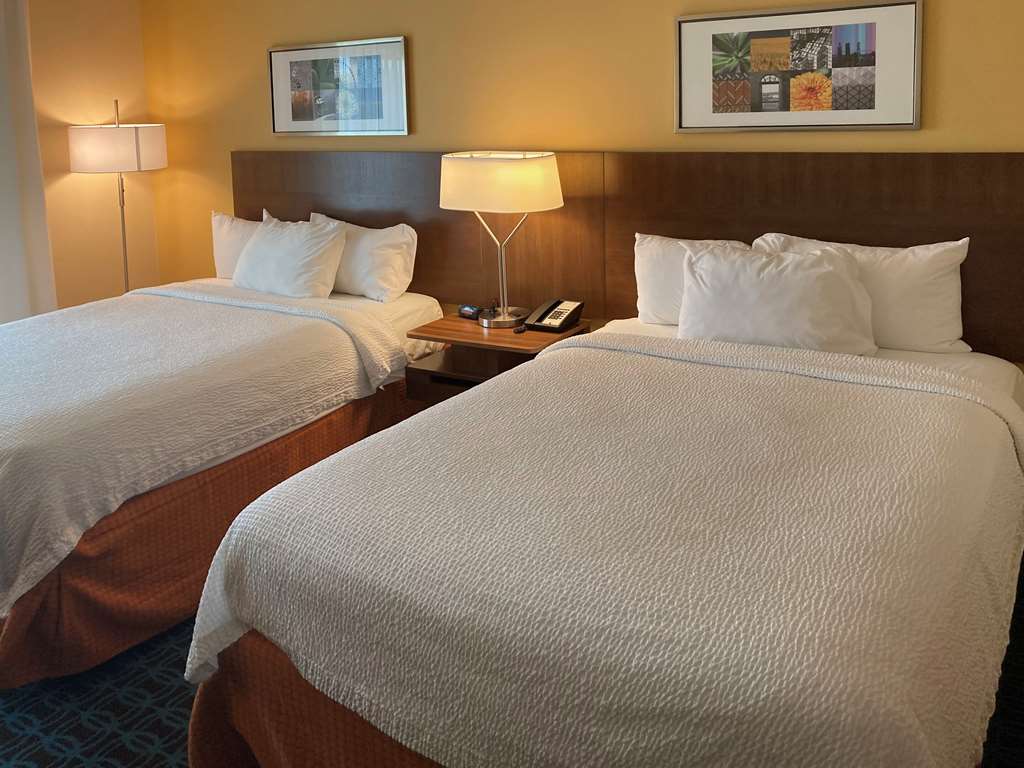 Comfort Inn & Suites Ankeny Des Moines - photo 8
