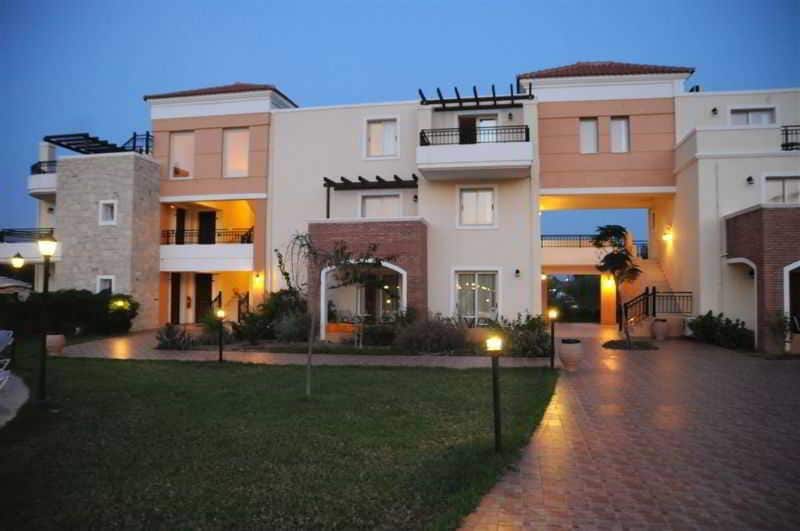 Chrispy Deluxe Wing — 4-Star Luxury Hotel in Chania, Greece
