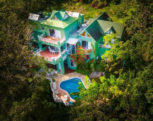 Casa Boutique Los Cedros — 4-Star Luxury Hotel in San Andres, Colombia