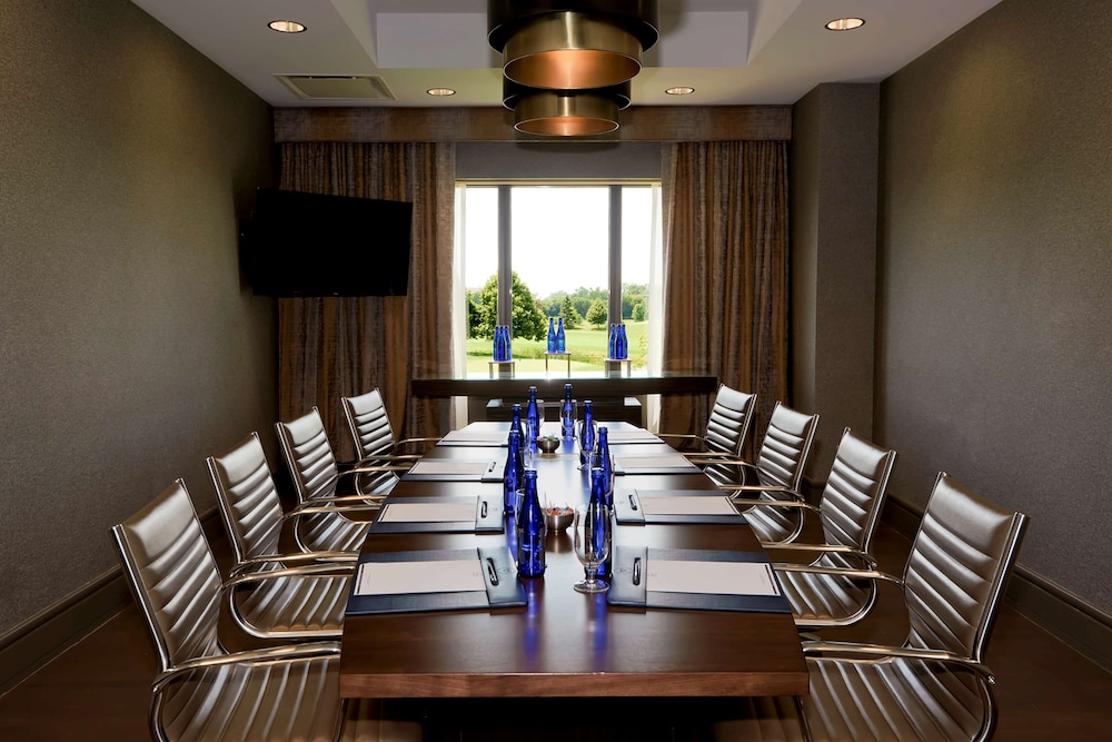 Hilton Chicago Oak Brook Hills Resort & Conference Center - photo 70