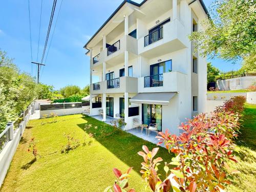 Malka Premium Suites — 4-Star Luxury Hotel in Pallini, Greece