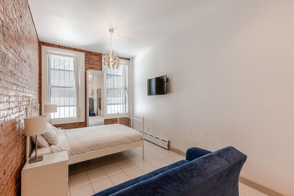 110th Boutique Hotel - photo 17