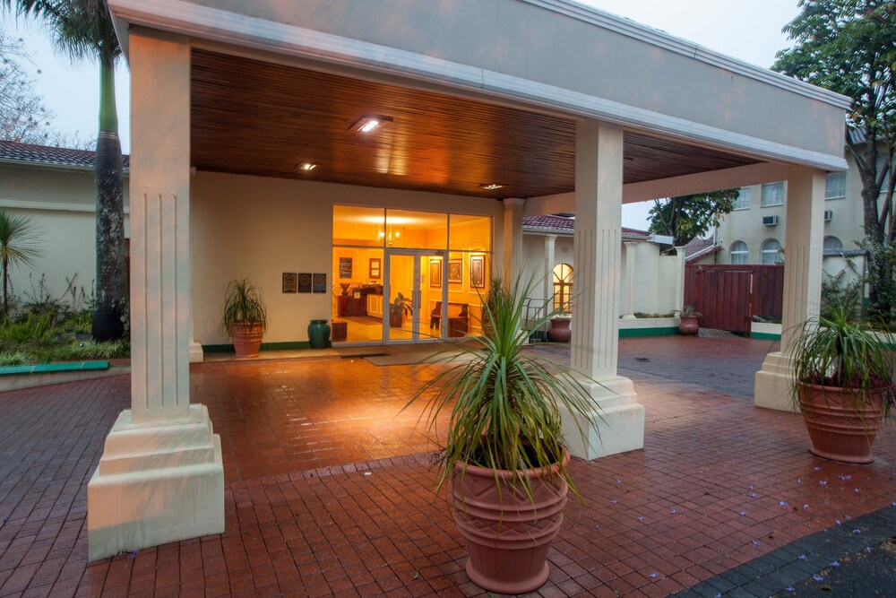 Mountain View International Hotel — Mbabane