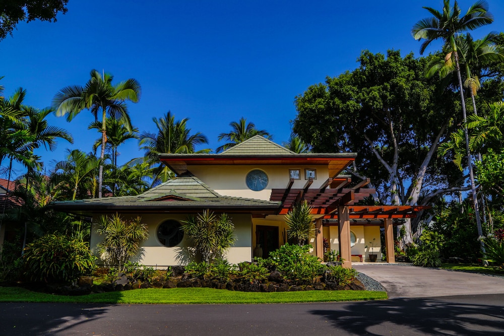 Alii Point Almost Oceanfront by RedAwning — 4-Star Luxury Hotel in Kailua-Kona, United States
