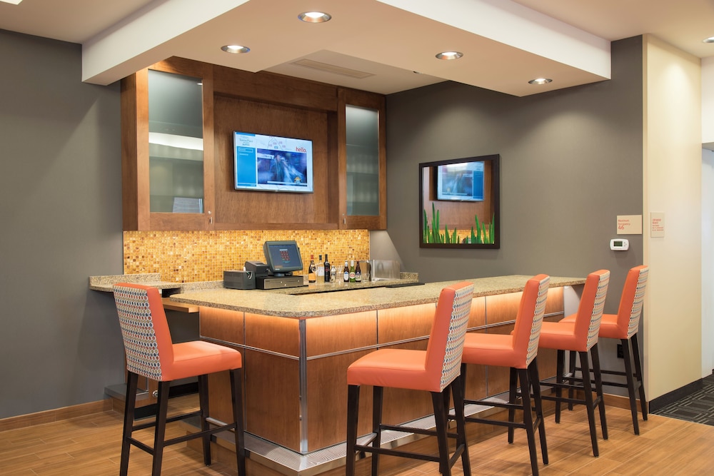TownePlace Suites by Marriott Champaign Urbana Campustown - photo 29