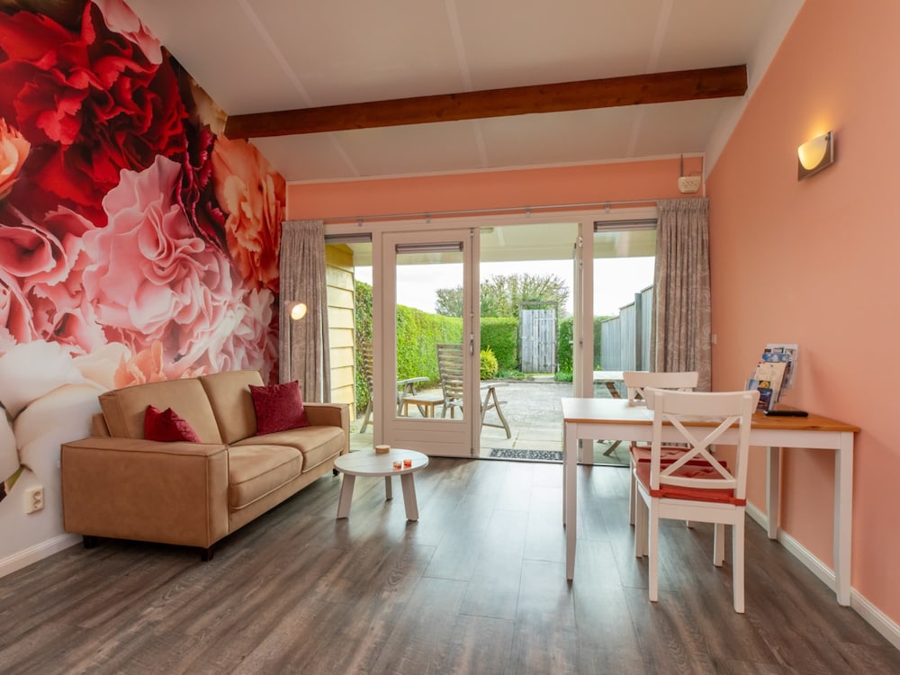 Romantic Studio With Garden — Koudekerke