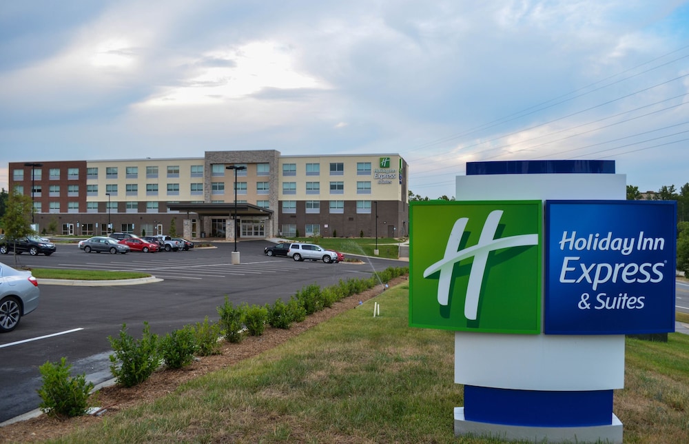 Holiday Inn Express & Suites Raleigh Airport Brier Creek by IHG - photo 20