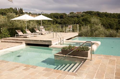 Agriturismo La Romagnana — 4-Star Luxury Hotel in Pistoia, Italy