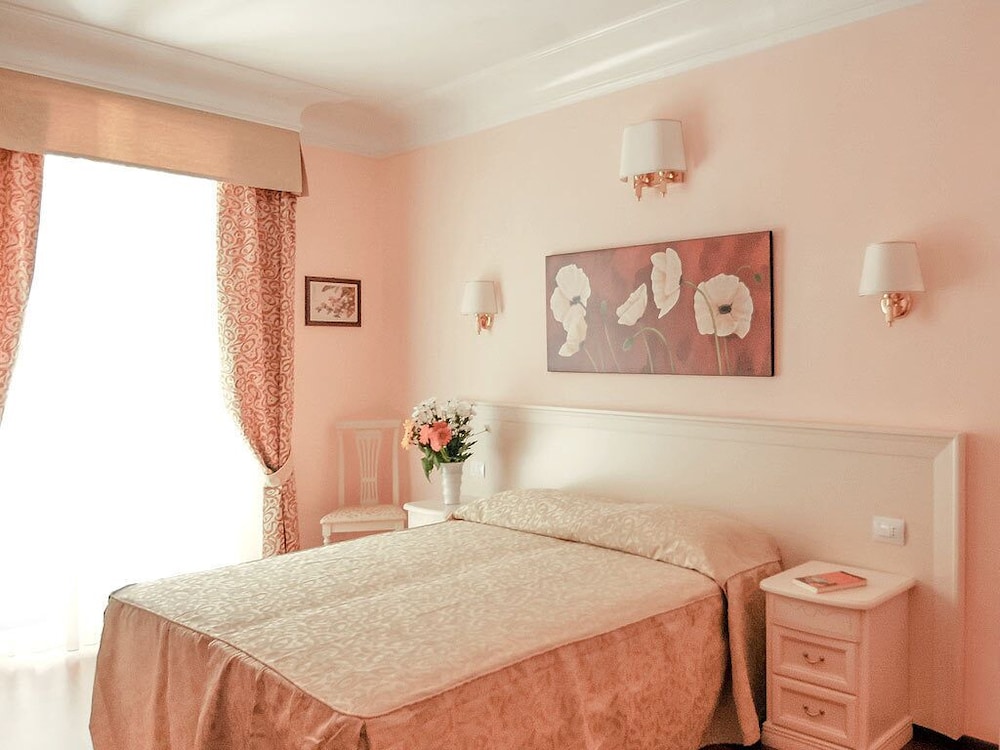 Adriana E Felice - last minute hotel in Rome