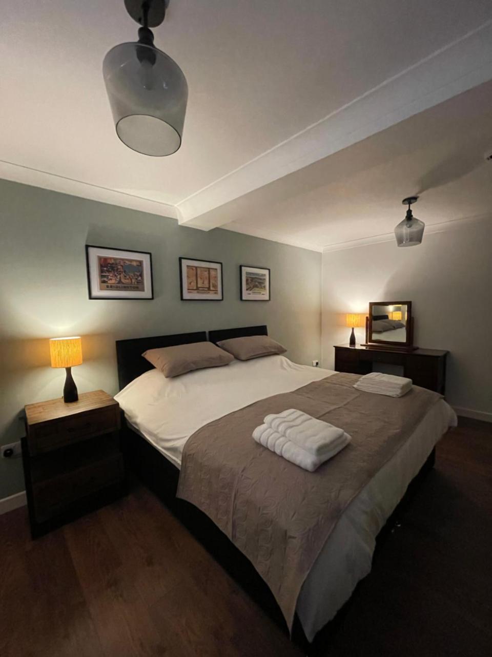 Kittiwake Number 4A Town Centre Ground Floor — 4-Star Luxury Hotel in Bridlington, United Kingdom