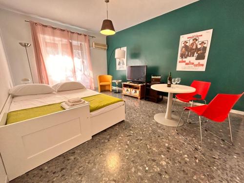 70 s House — 4-Star Luxury Hotel in Rome, Italy