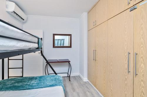 Modern Family Friendly Retreat