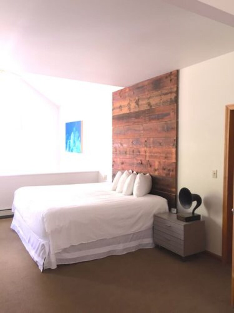 The Mountain Road Resort - photo 10