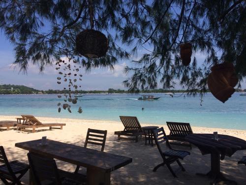 Gili Beach — Unknown City — photo 5