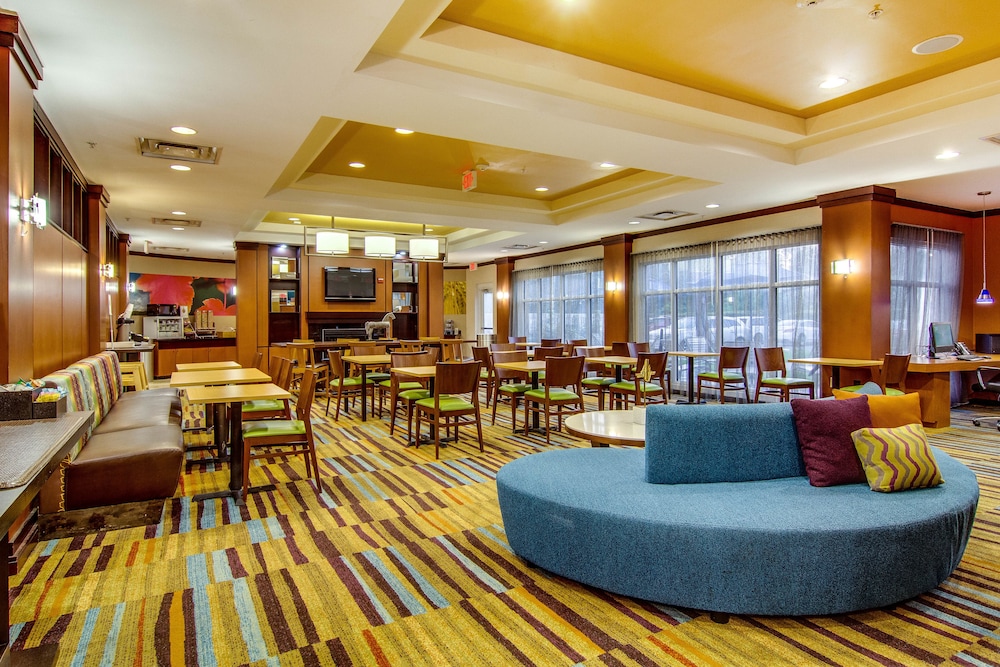 Fairfield Inn & Suites Palm Coast I 95 - photo 24