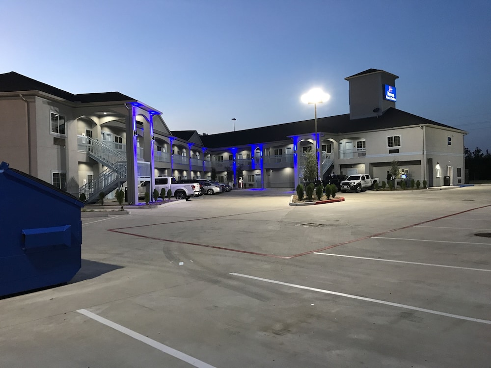 Haven Inn & Suites Willowbrook - photo 34