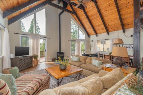 Gann Clan in Arnold, United States