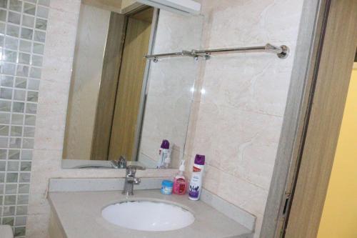 Serenity Heights Three Bedroom Apartment With Swimming Pool Fully Equipped Gym Ample Parking Space Child Play Area And A Relaxing Rooftop With Amazing Scenic Views