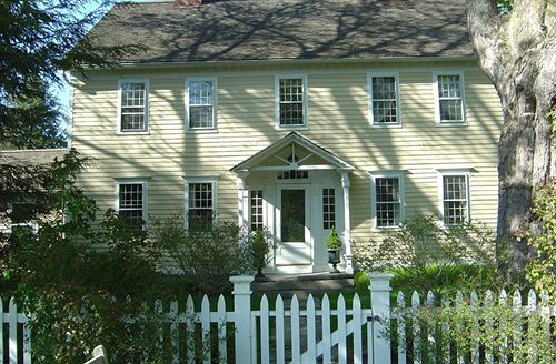 Country Loft Bed And Breakfast 5774601 — Woodbury