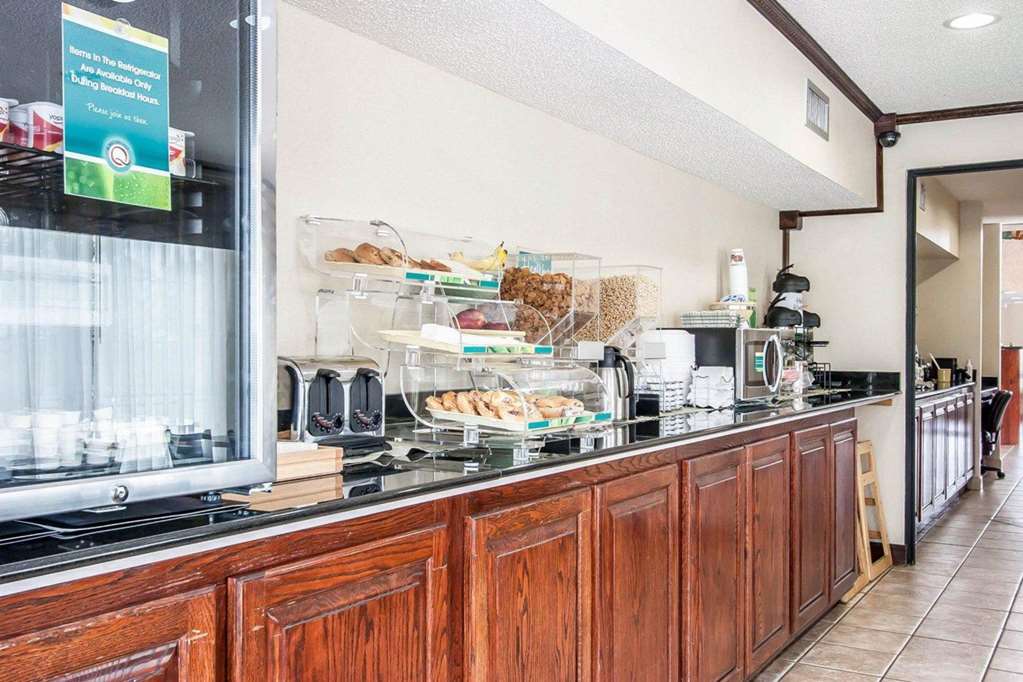 Quality Inn Savannah South - photo 28