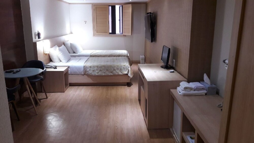 Highway Hotel — Seoul — photo 5