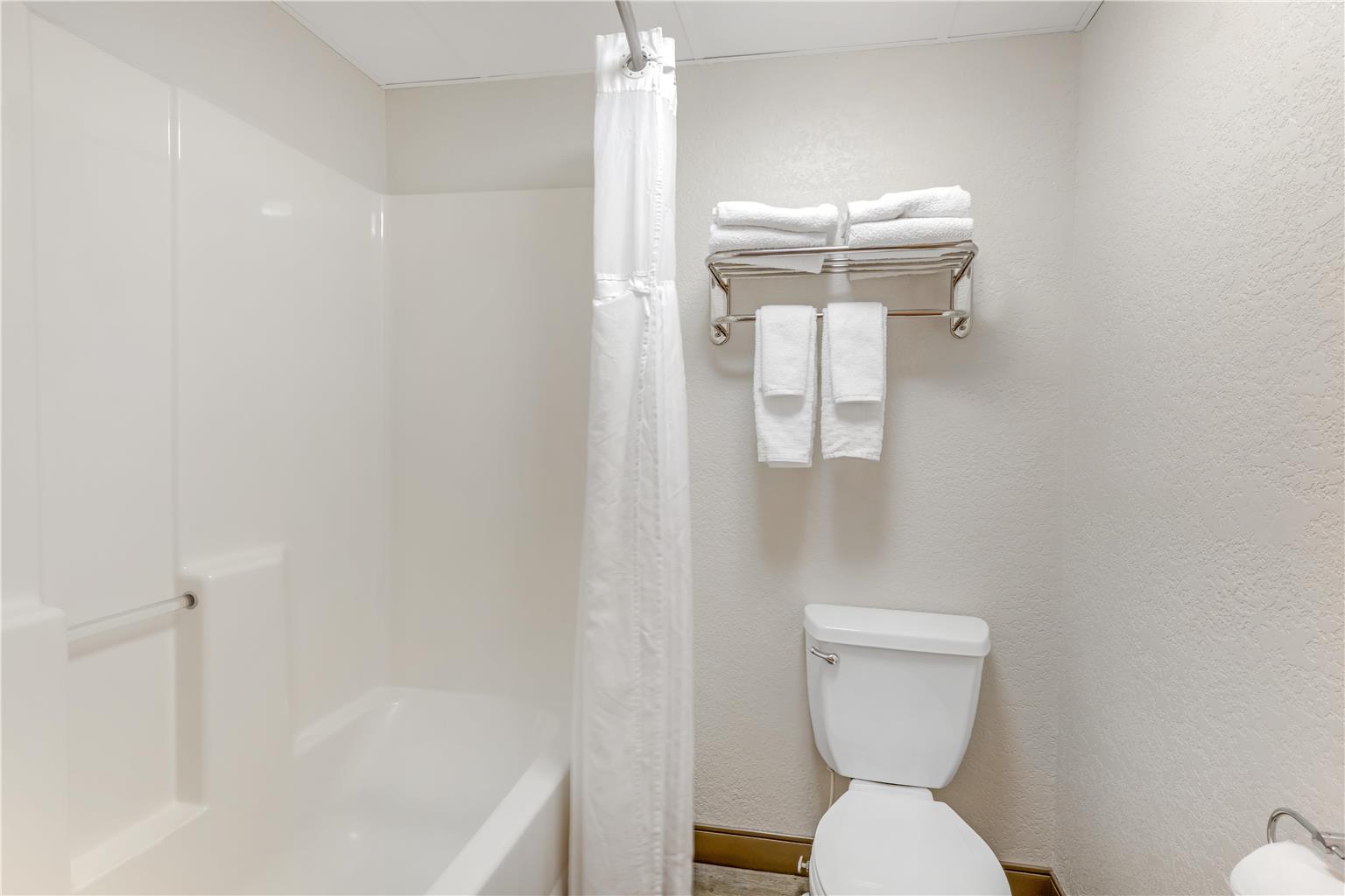 Best Western Plus McCall Lodge & Suites - photo 58