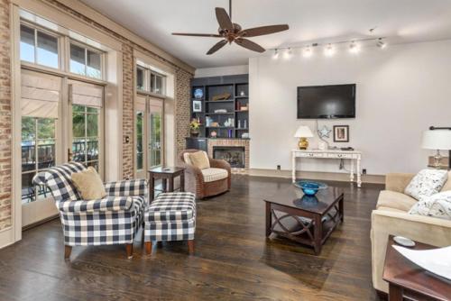 A Village Overlook in Saint Simons Island, United States