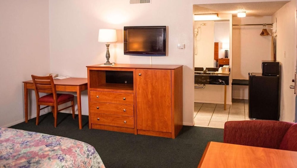 Wayfarer Inn Woodward - photo 19